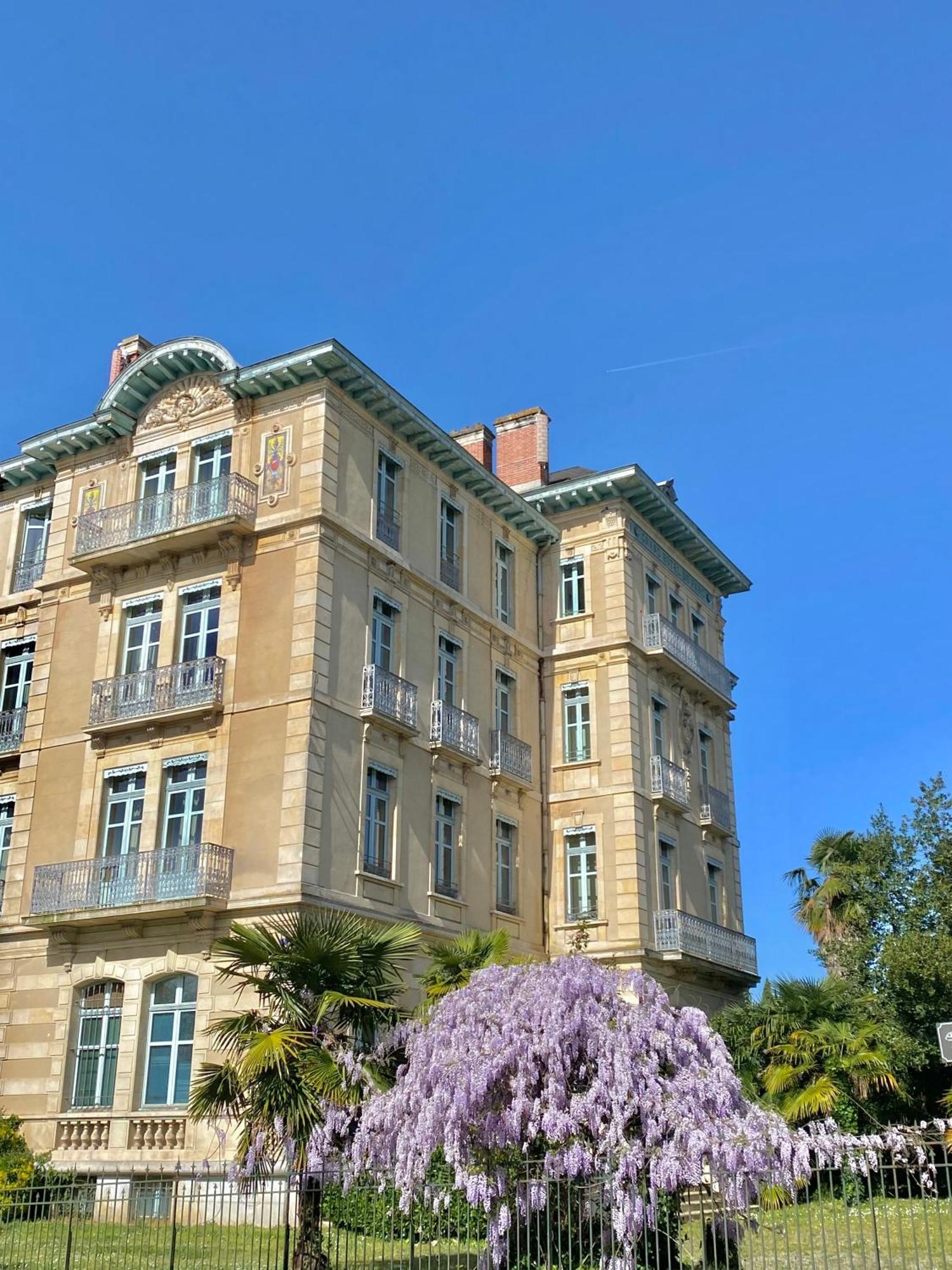 Agreable Petit Gite Avec Piscine Et Jardinet Salies-de-Béarn Екстериор снимка