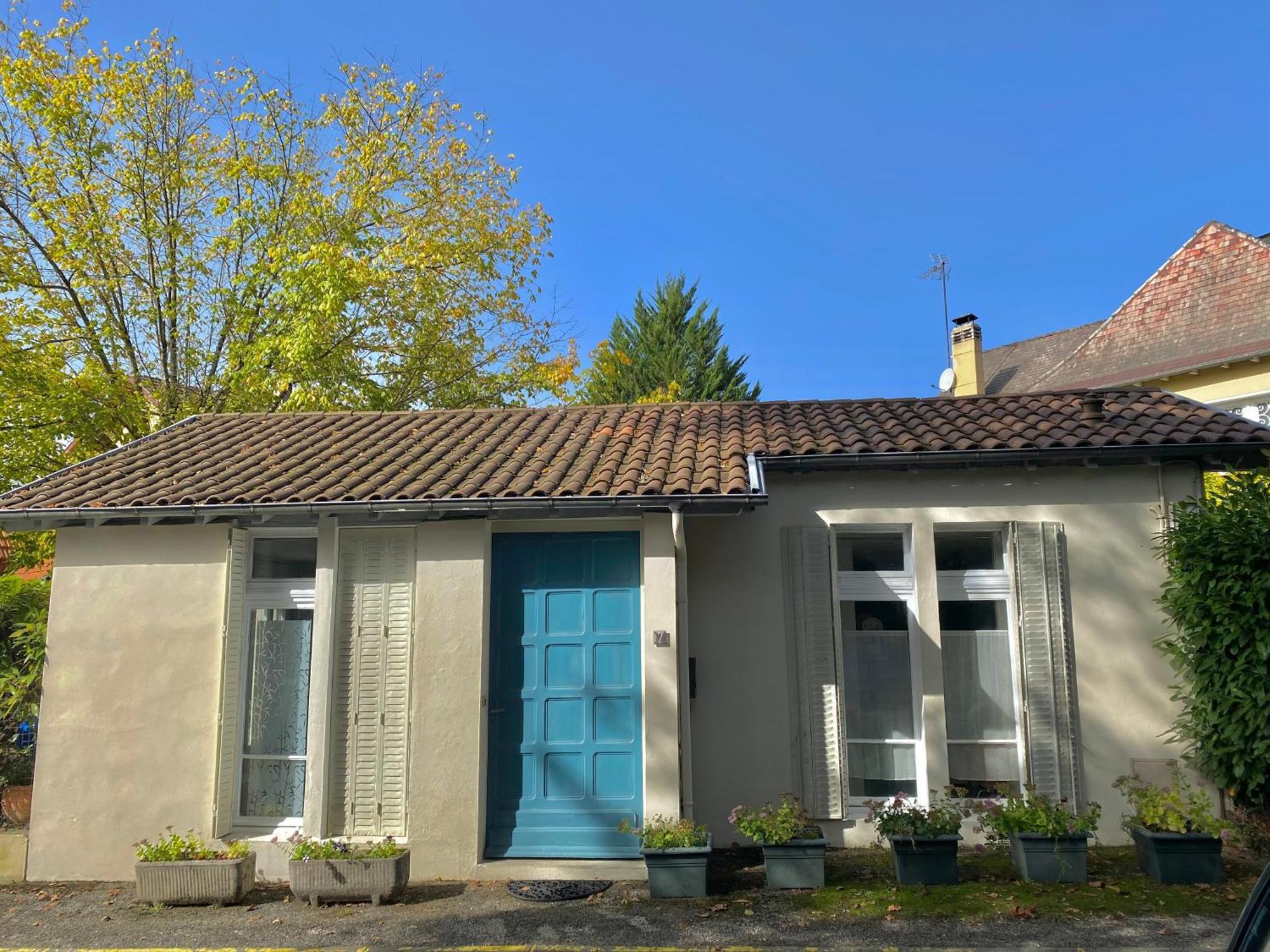 Agreable Petit Gite Avec Piscine Et Jardinet Salies-de-Béarn Екстериор снимка